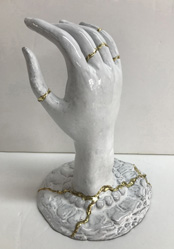 Mano_in_ceramica